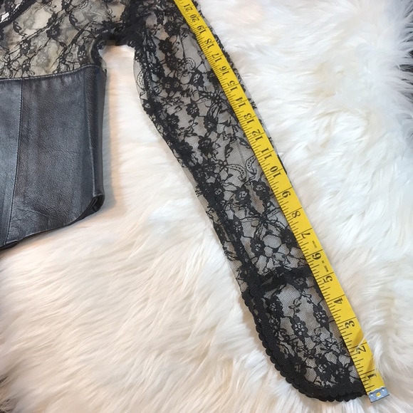 ✨HP✨Vintage Leather & Lace Top Gorgeous Cuffs! - Picture 10 of 16